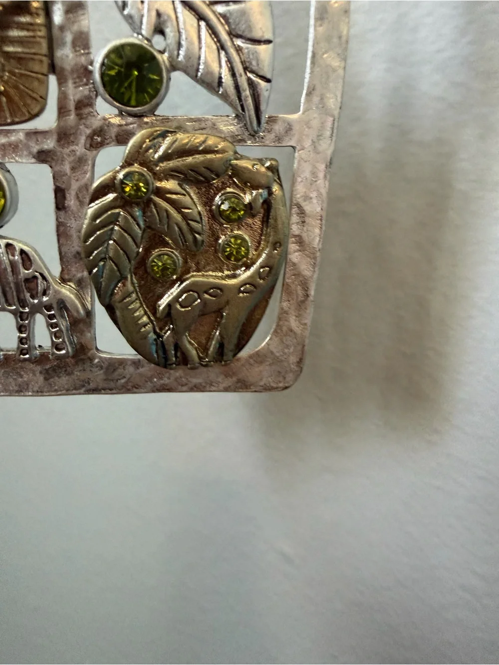Vintage Safari Necklace Silver Gold Tone Lion Zebra Giraffe Statement Chunky